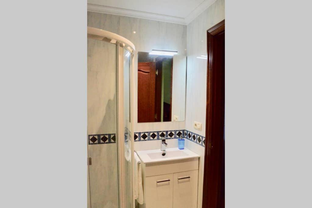 Fantastico Duplex De 4 Habitaciones En El Camino Ingles. Puentedeume Luaran gambar